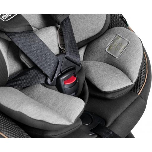Chicco Seat105 I-Size [3]