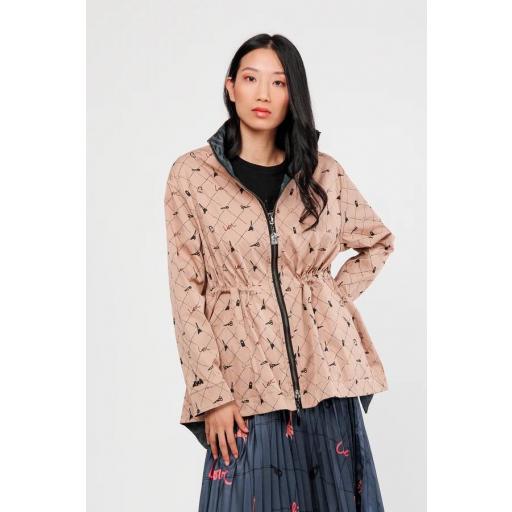 Chaqueta reversible negra y beige [5]