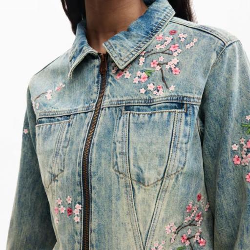 DESIGUAL CHAQUETA DENIM FLOWERS [5]