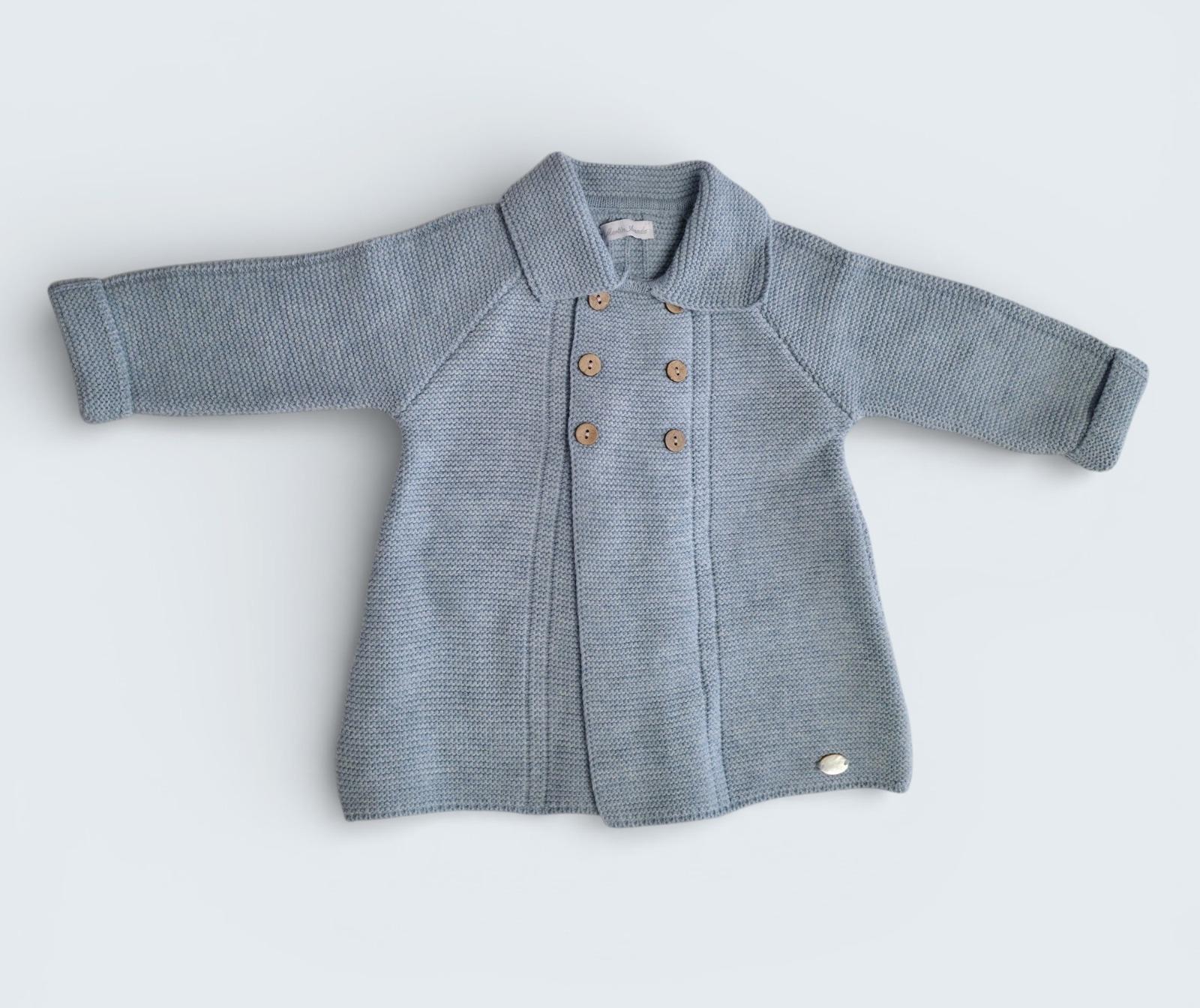 MARTIN ARANDA ABRIGUITO DE PUNTO COLOR CELESTE CON BOTONES REF 030-10130