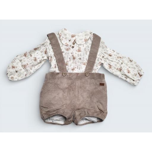 CONJUNTO DOS PIEZAS PANTALON PANA CORTO CON CAMISA BLANCA CON ZORRITOS REF 038-21132