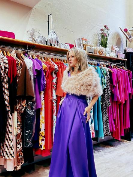 ESTOLA DE PLUMA NATURAL. [0]