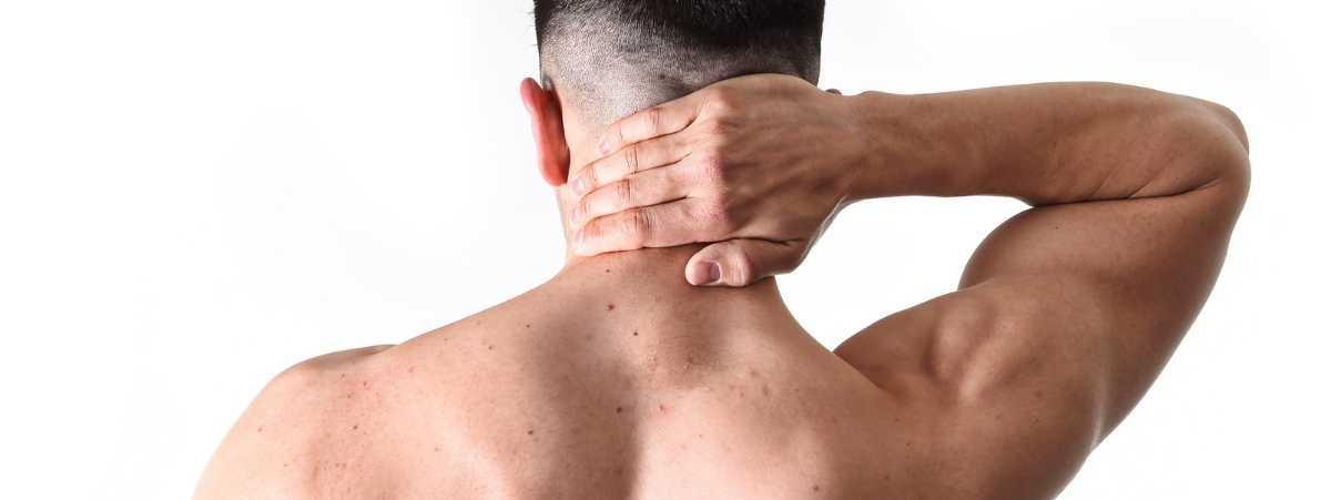 Como Aliviar una Contractura en el Cuello