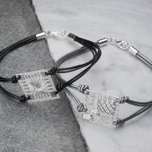 PULSERA CUADRADA PEQUEÑA [2]