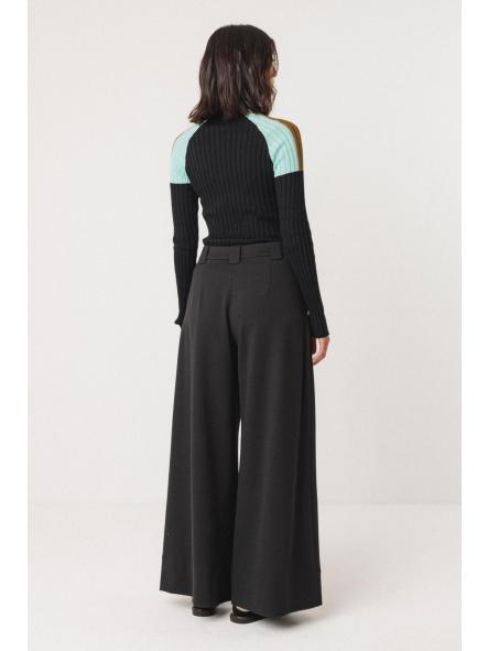 PANTALÓN NIA DE LA MARCA SKFK [2]