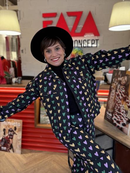 Pantalón con estampado Cupido Lines de la marca compañía fantástica [1]