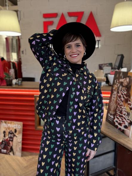 Pantalón con estampado Cupido Lines de la marca compañía fantástica