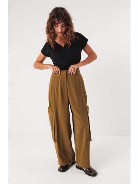 PANTALÓN AINES DE LA MARCA SKFK