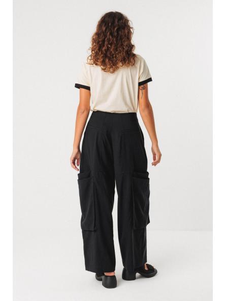 PANTALÓN AINES DE LA MARCA SKFK