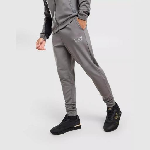 Chándal EA7 Emporio Armani Hybrid [3]