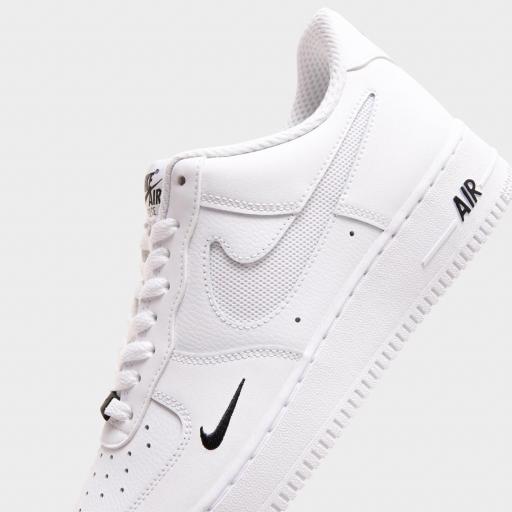 Nike Air Force 1 '07 LV8 [3]