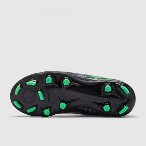Bota Nike Phantom 6 Low Pro FG/MG Niño [1]