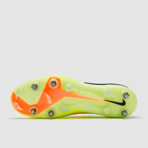 Bota Nike Phantom 6 Elite Low SG-Pro [1]