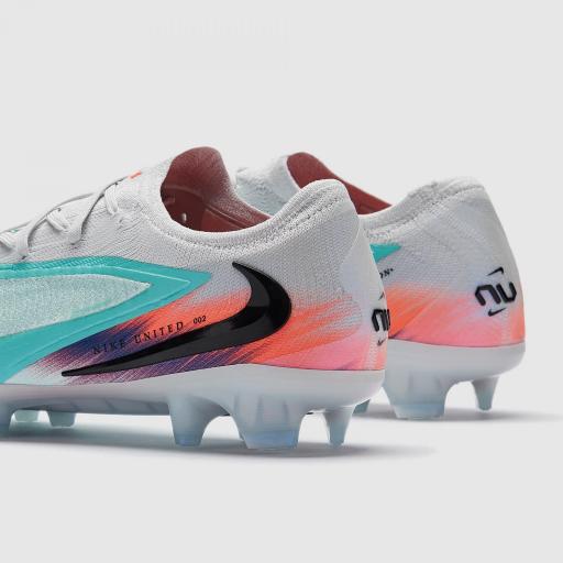 Bota Nike Phantom 6 Low Elite FG [5]