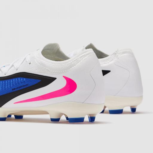 Bota Nike Phantom 6 Low Pro FG/MG Niño [5]