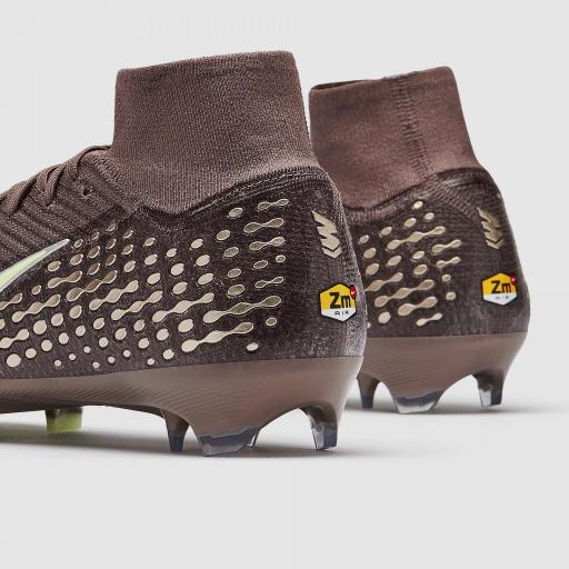 Bota Nike Air Zoom Mercurial Superfly 10 Elite FG KM [4]