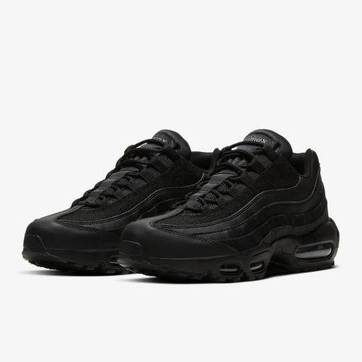 Nike Air Max 95 Essential [3]