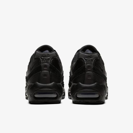 Nike Air Max 95 Essential [4]