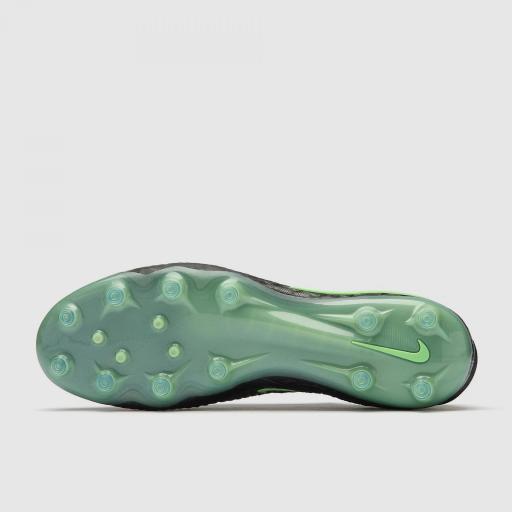 Bota Nike Phantom 6 Low Elite AG-Pro [1]