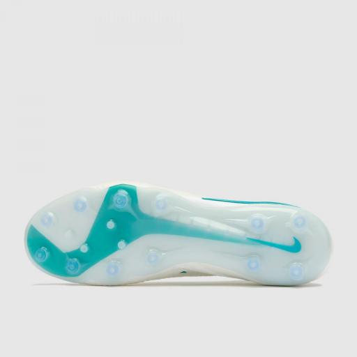 Bota Nike Phantom 6 High Elite AG-Pro [1]