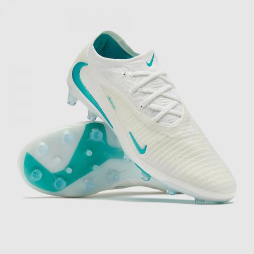 Bota Nike Phantom 6 Low Elite AG-Pro [3]