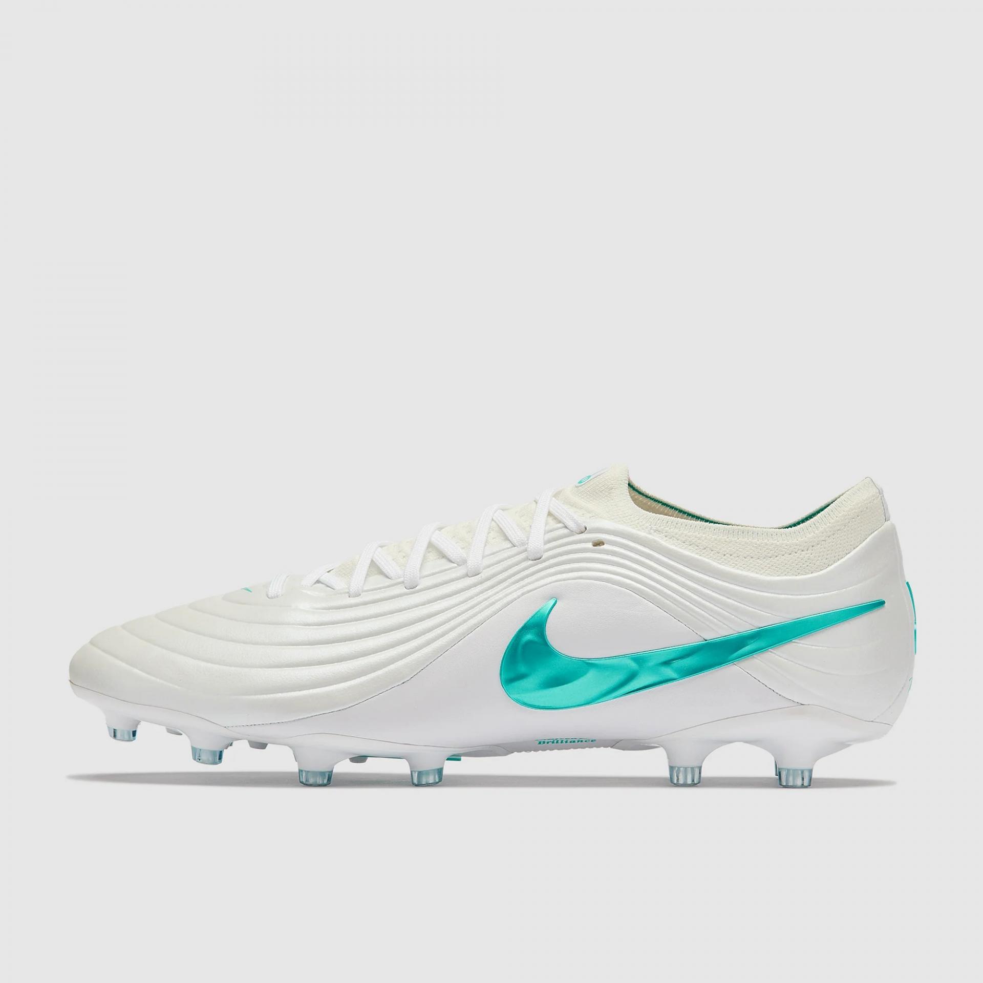 Bota Nike Tiempo Maestro Elite AG-Pro