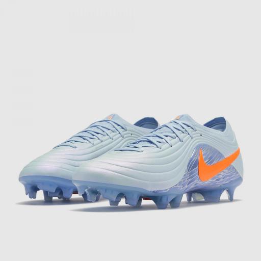 Bota Nike Tiempo Maestro Elite FG      [3]