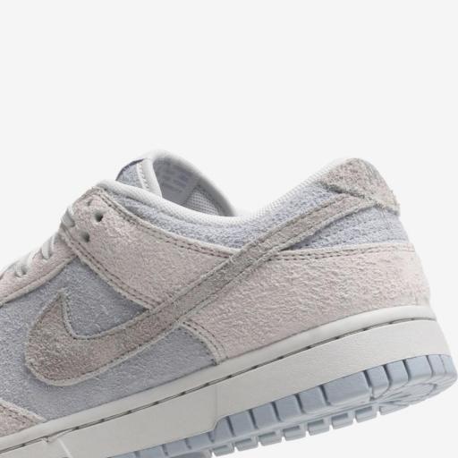 Nike Dunk Low "Light Armory Blue And Photon Dust" [3]