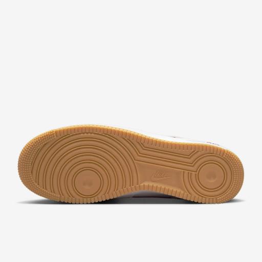 Nike Air Force 1 ’07 LV8 [1]