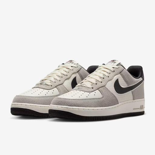 Nike Air Force 1 '07 LV8 [4]