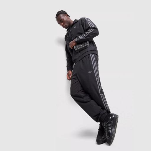 Pantalón de Chándal adidas Firebird Woven [0]