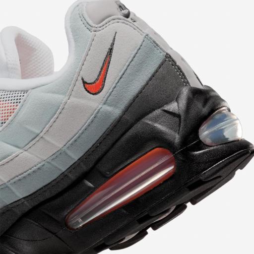 Nike Air Max 95 OG "Bright Mandarin" [3]