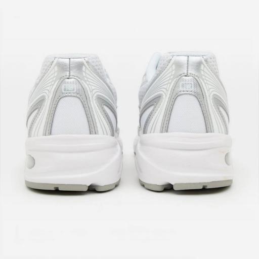 New Balance 740 [2]