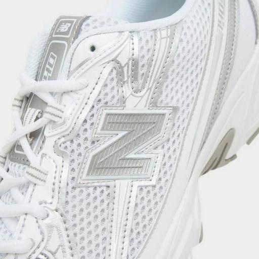 New Balance 740 [3]
