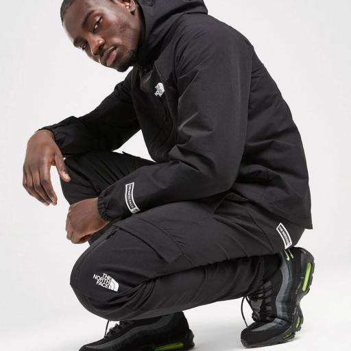 The North Face Pantalón de chándal Cargo Trishull Zip [1]