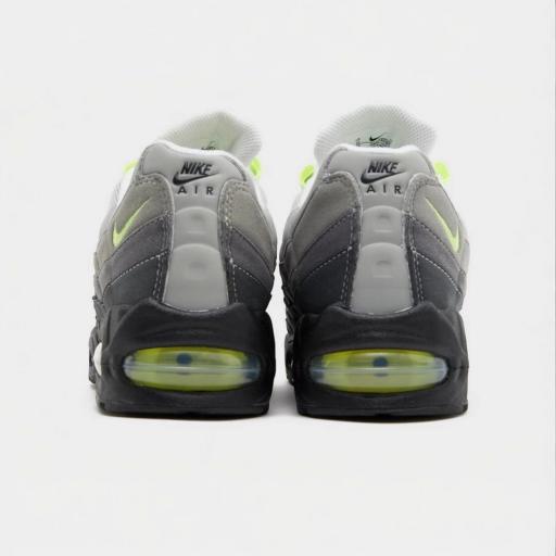 Nike Air Max 95 'OG Neon' [2]