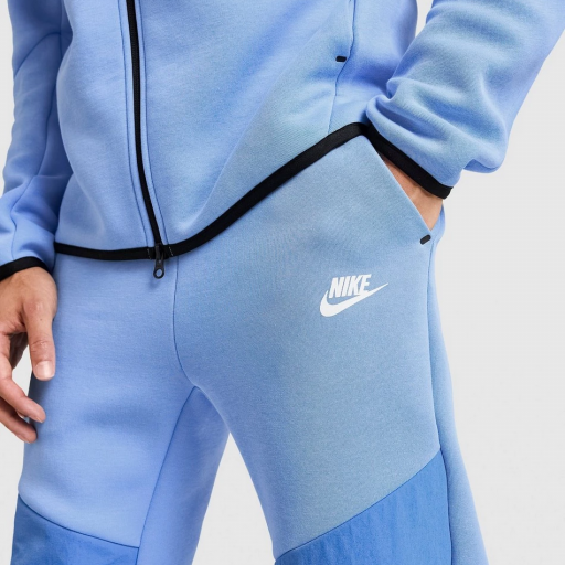 Nike Pantalones Joggers Tech Mix [3]