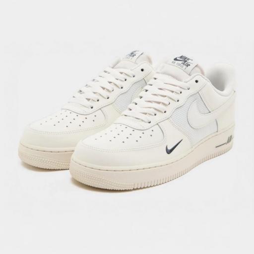 Nike Air Force 1 '07 LV8 [1]