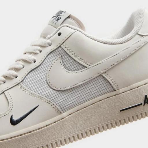 Nike Air Force 1 '07 LV8 [3]