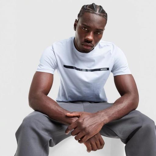 BOSS Camiseta Linear Logo