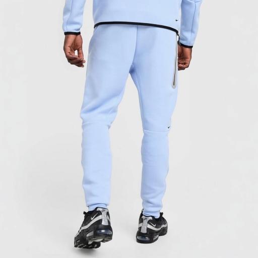 Nike Pantalones de chándal Tech Fleece [1]