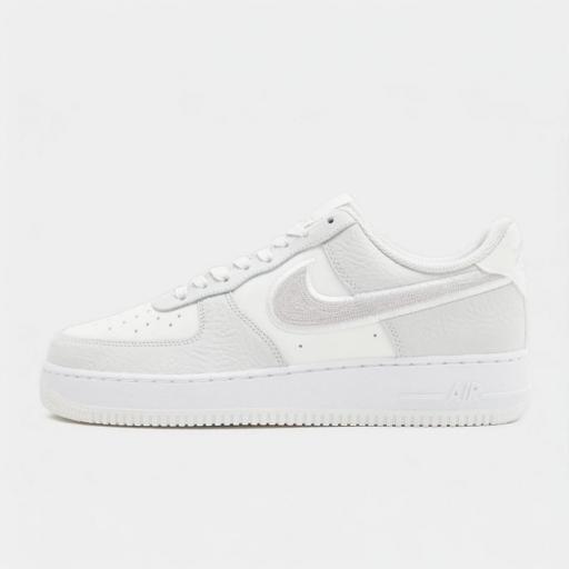 Nike Air Force 1 '07 LV8