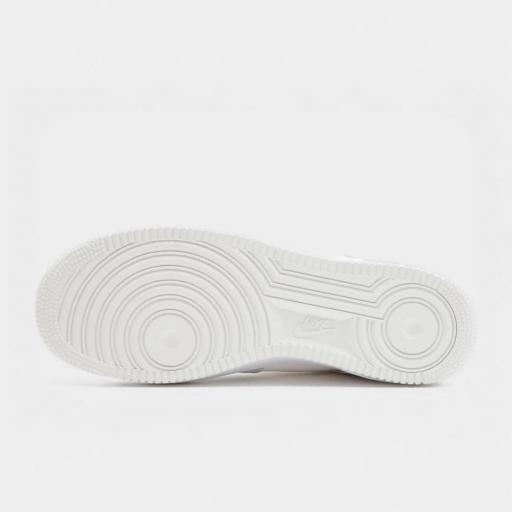 Nike Air Force 1 '07 LV8 [5]