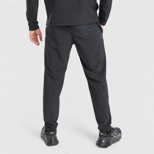 Under Armour Pantalón de chándal Storm Woven [4]