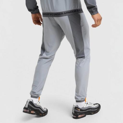 Under Armour Pantalón de chándal Vanish Wordmark [4]