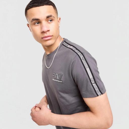 EA7 Emporio Armani Camiseta Large Logo Tape [3]