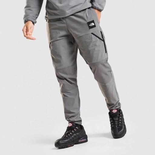 The North Face Pantalón de chándal Pertex Woven [1]