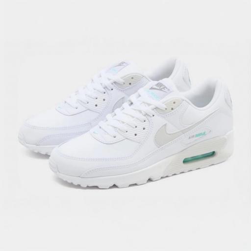 Nike Air Max 90 [1]
