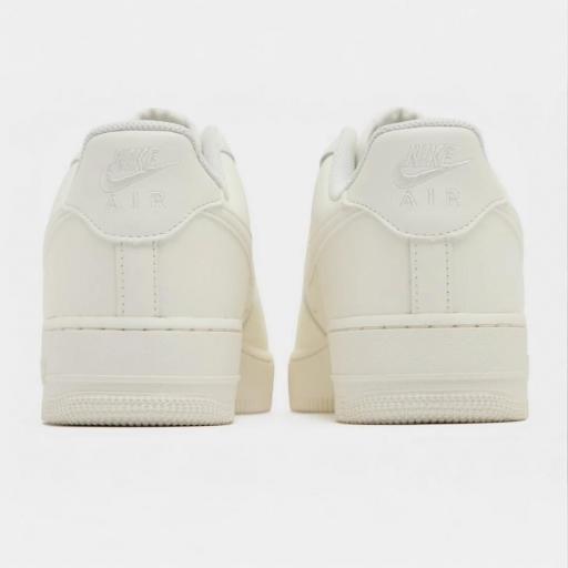 Nike Air Force 1 '07 [2]