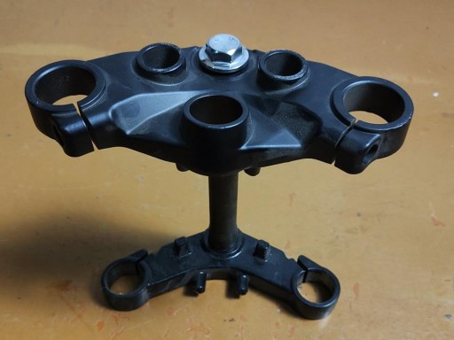 Tija y Pipa de dirección [1]